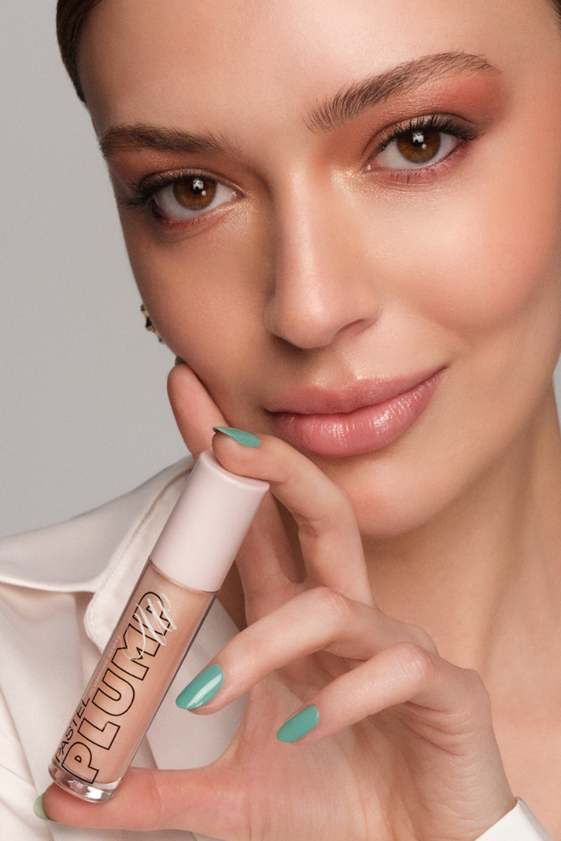 pastel-profashion-plump-up-extra-hydrayting-plumping-gloss-201-plump-up-extra-hydrating-plumping-gloss-pastel-5446-54-B